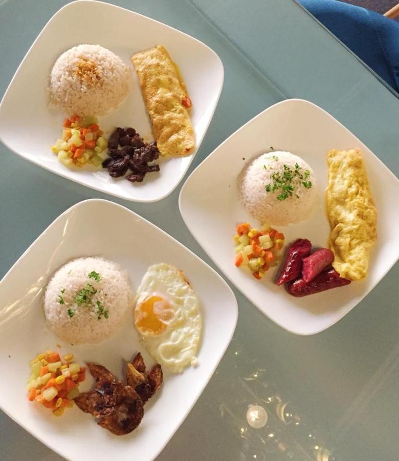 Tely'S Bed & Breakfast Iloilo Powered By Cocotel Kültér fotó