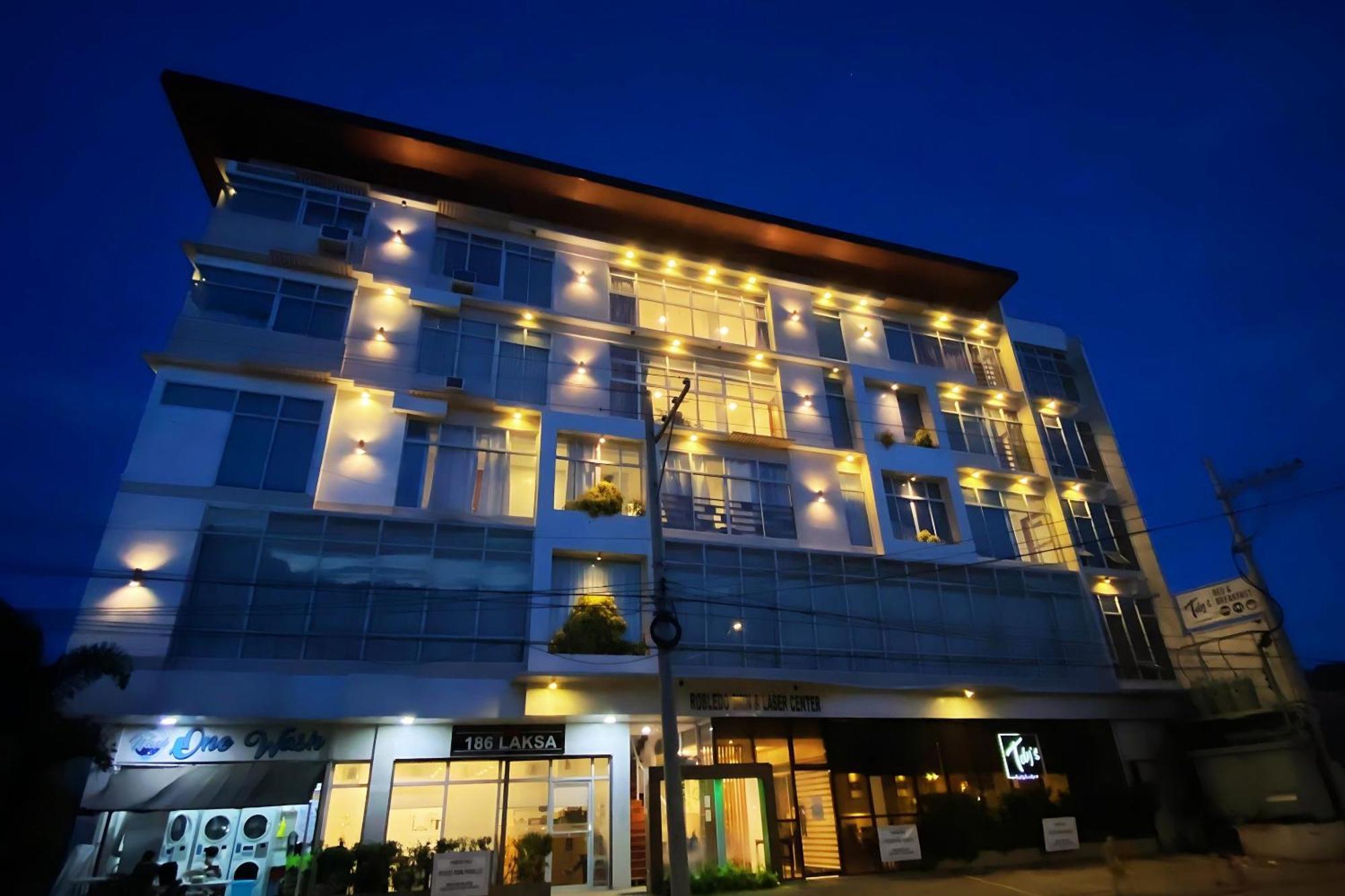 Tely'S Bed & Breakfast Iloilo Powered By Cocotel Kültér fotó
