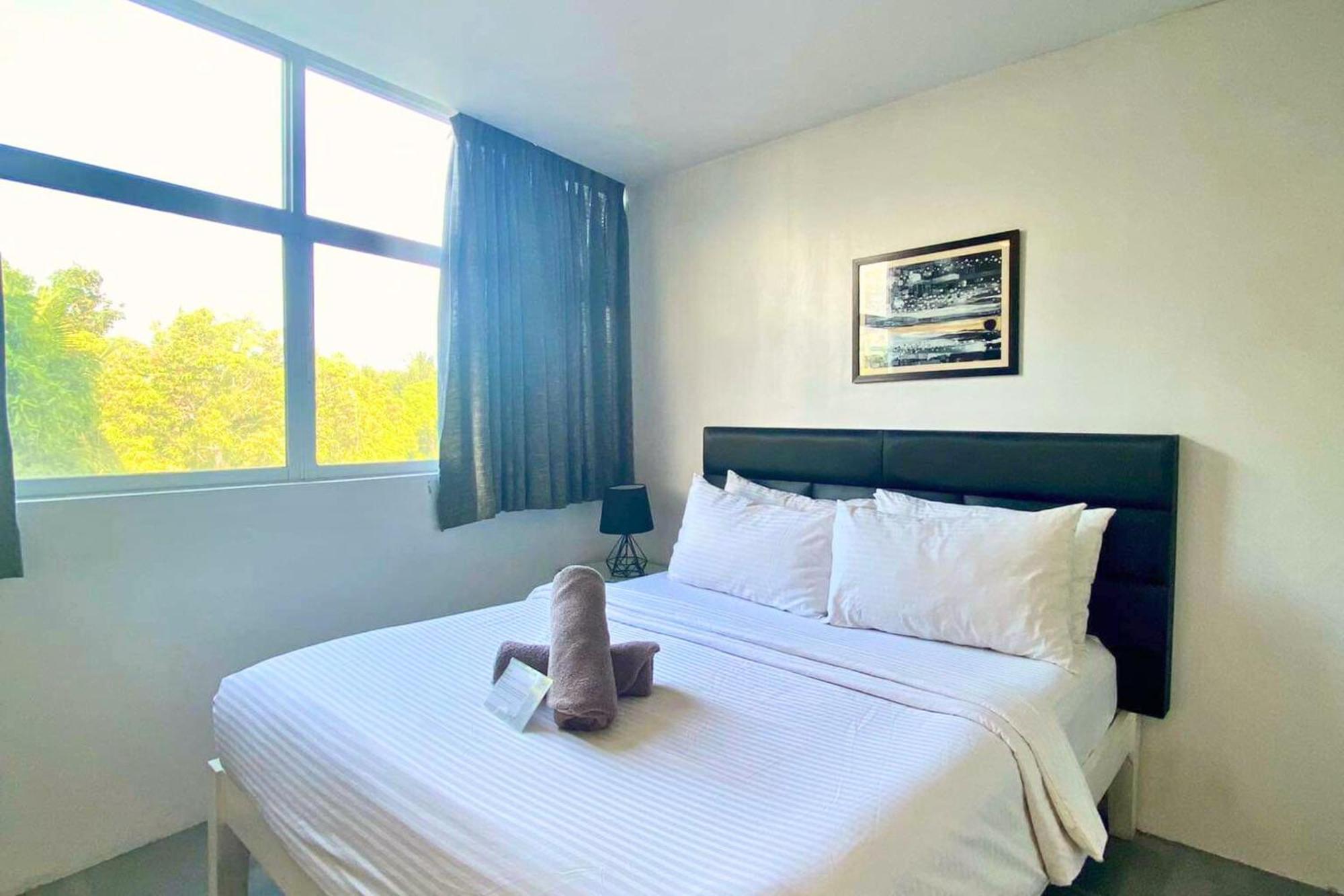 Tely'S Bed & Breakfast Iloilo Powered By Cocotel Kültér fotó
